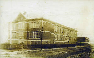 piscatawayschool31920s.jpg